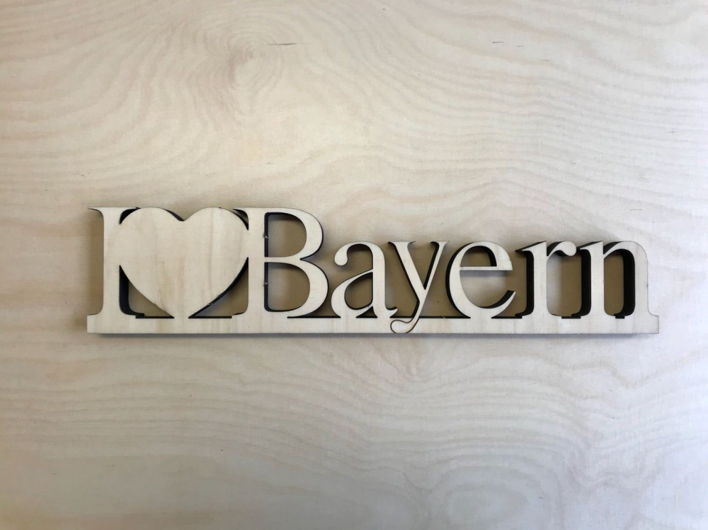Holzschriftzug I Love Bayern